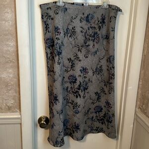 Sag Harbor Long Printed Skirt Size XL